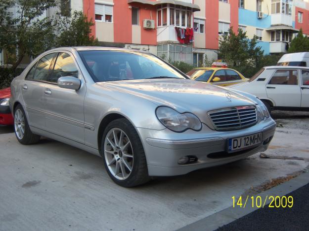 MERCEDES-BENZ,C CLASS,ELEGANCE,2003,BENZINA 2000cm    11800Euro - Pret | Preturi MERCEDES-BENZ,C CLASS,ELEGANCE,2003,BENZINA 2000cm    11800Euro