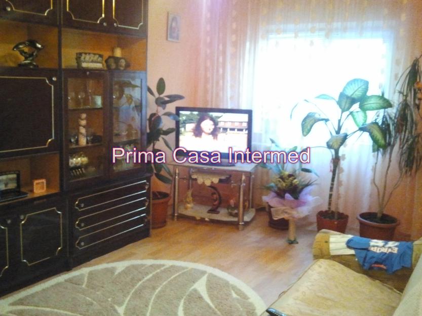 Apartament 2 camere, decomandat, confort 1, Km 5 - Pret | Preturi Apartament 2 camere, decomandat, confort 1, Km 5