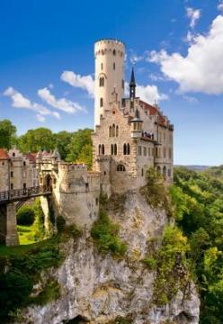 Puzzle Castorland 500 Lichtenstein Castle, Germany --- - Pret | Preturi Puzzle Castorland 500 Lichtenstein Castle, Germany ---