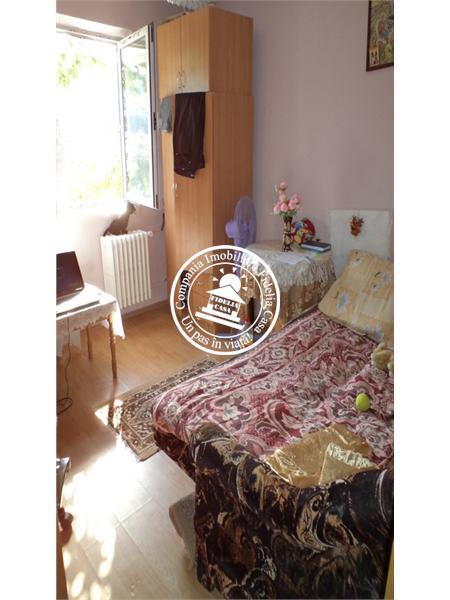 Apartament 3 camere de vanzare Iasi Mircea cel Batran - Pret | Preturi Apartament 3 camere de vanzare Iasi Mircea cel Batran