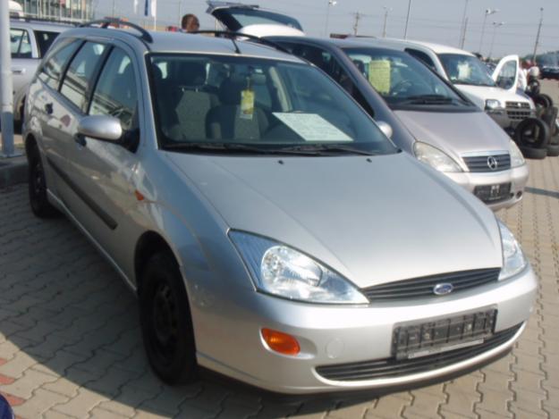 FORD Focus 1.4i Clima - Pret | Preturi FORD Focus 1.4i Clima