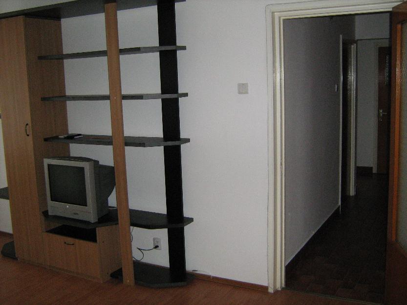 Berceni, apartament de inchiriat 2 camere decomandat 270 euro - Pret | Preturi Berceni, apartament de inchiriat 2 camere decomandat 270 euro