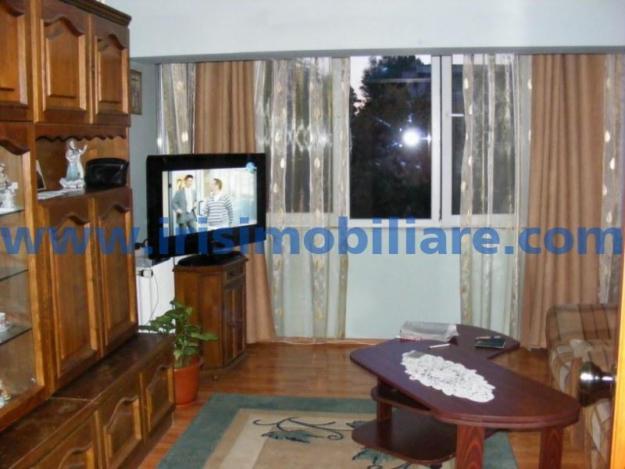 Vanzare apartament 3 camere - Pret | Preturi Vanzare apartament 3 camere