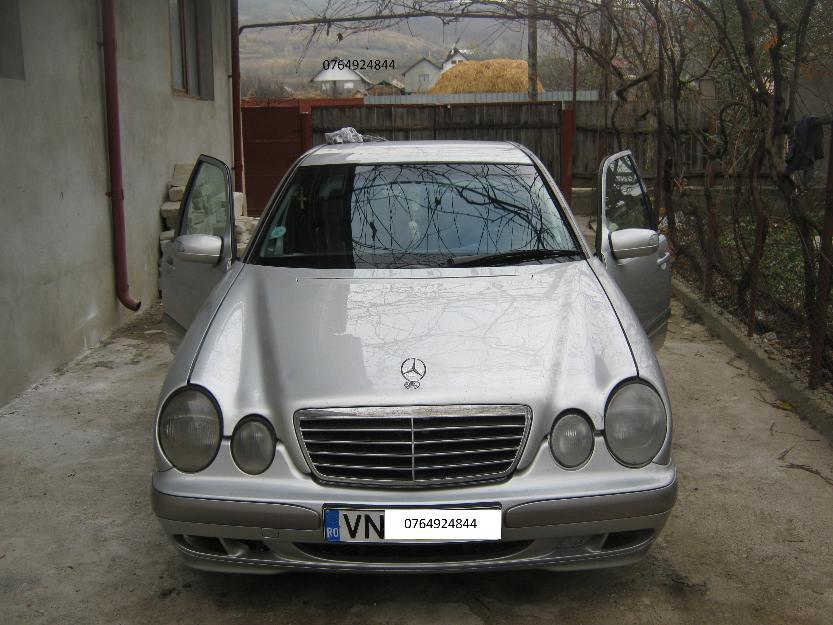 Mercedes Benz e 200 - Pret | Preturi Mercedes Benz e 200