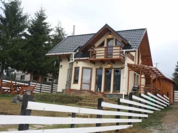 ROMANIA, sell 10 living houses (HOLIDAY - Pret | Preturi ROMANIA, sell 10 living houses (HOLIDAY