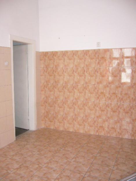 Apartament cu 3 camere in Centru - Pret | Preturi Apartament cu 3 camere in Centru