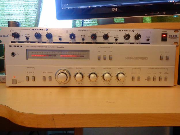 Vand amplificator TELEFUNKEN RA 200 - Pret | Preturi Vand amplificator TELEFUNKEN RA 200