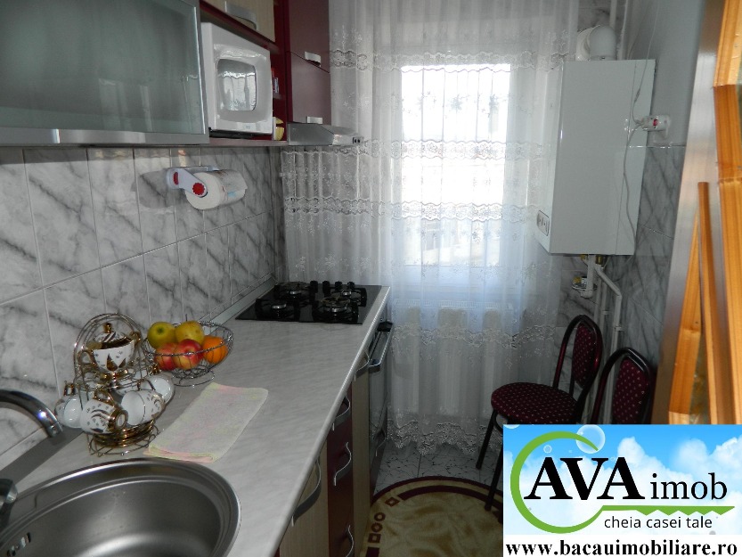 Bacau, ofer la vanzare apartament cu 2 camere decomandate in zona Narcisa - Pret | Preturi Bacau, ofer la vanzare apartament cu 2 camere decomandate in zona Narcisa