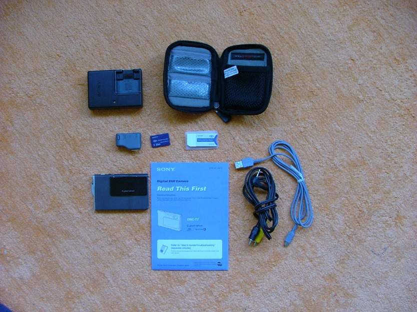 Vand camera foto -Sony Cyber-shot DSC-T7 - Pret | Preturi Vand camera foto -Sony Cyber-shot DSC-T7