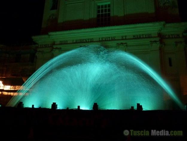 Spectacole cu fantani musicale si fuocuri artificii - Pret | Preturi Spectacole cu fantani musicale si fuocuri artificii