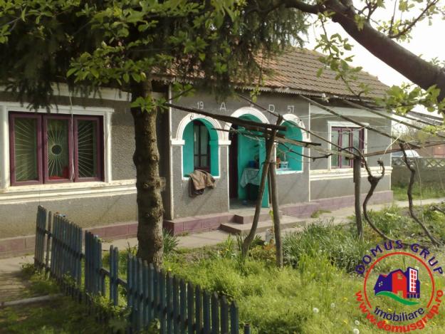 Casa si teren , Ciocarlia Sus , vanzare , urgent - Pret | Preturi Casa si teren , Ciocarlia Sus , vanzare , urgent