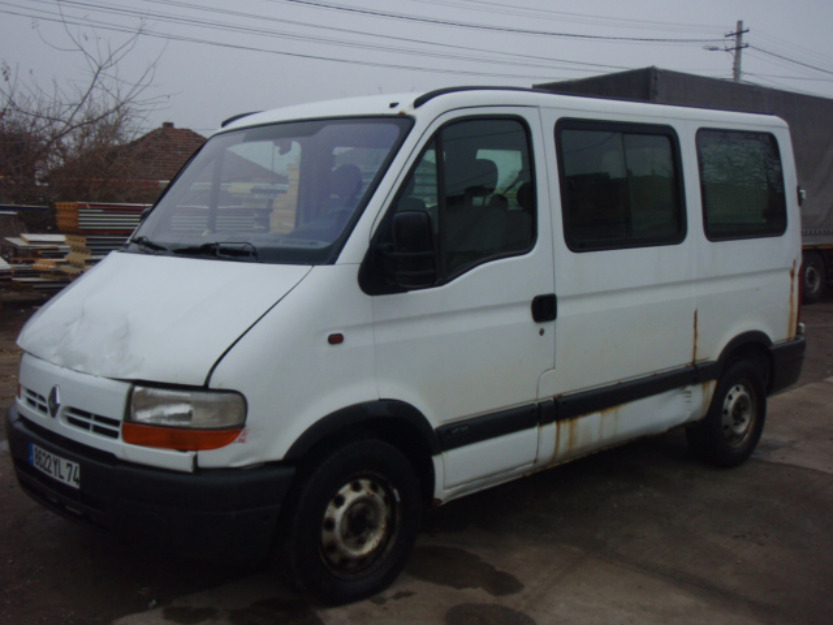 RENAULT Trafic 2.2 DCI  / tel: 0751-757719 / - Pret | Preturi RENAULT Trafic 2.2 DCI  / tel: 0751-757719 /