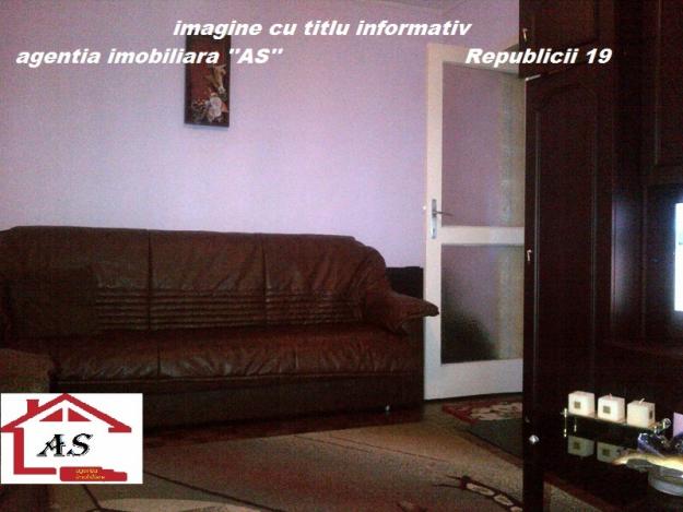 Vanzare-apartament 3 camere ultracentral - Pret | Preturi Vanzare-apartament 3 camere ultracentral