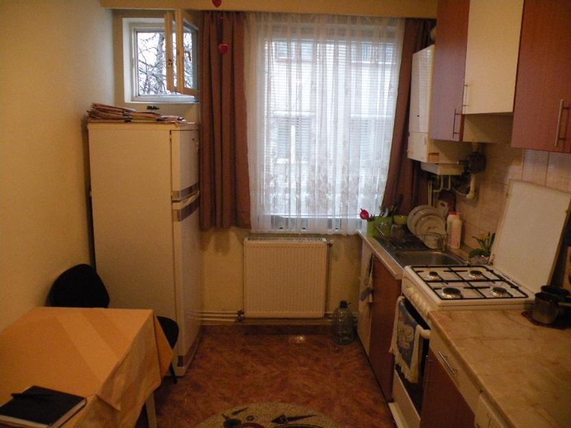Apartament cu 3 camere in zona Tudor Vladimirescu - Pret | Preturi Apartament cu 3 camere in zona Tudor Vladimirescu