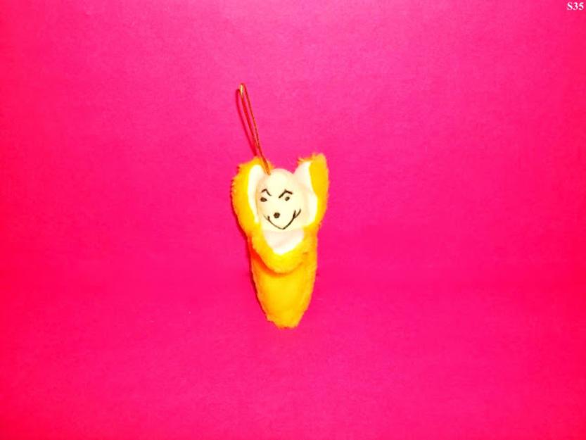 jucarii mascota banana din plus cu agatatoare - Pret | Preturi jucarii mascota banana din plus cu agatatoare