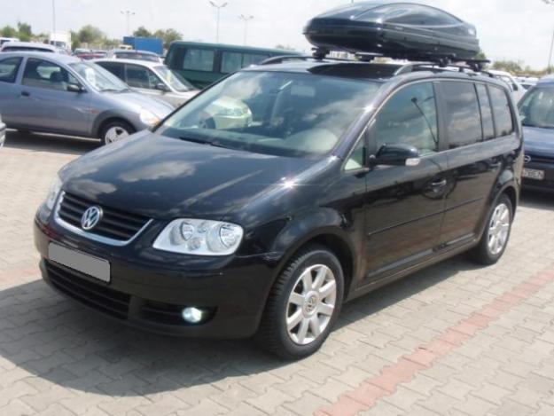 VOLKSWAGEN Touran 2.0TDI Dubluclimatronic - Pret | Preturi VOLKSWAGEN Touran 2.0TDI Dubluclimatronic