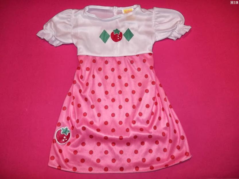 haine copii rochie pentru fete de 5-6 ani marimea S de la strawberry shortcake - Pret | Preturi haine copii rochie pentru fete de 5-6 ani marimea S de la strawberry shortcake