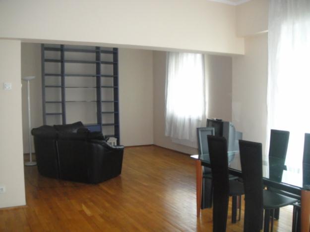 Apartament in bloc - 4 camere - Romana - Pret | Preturi Apartament in bloc - 4 camere - Romana