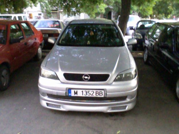 Opel Astra 1.8 16v,125cp , an 2001,2.700 EUR - Pret | Preturi Opel Astra 1.8 16v,125cp , an 2001,2.700 EUR