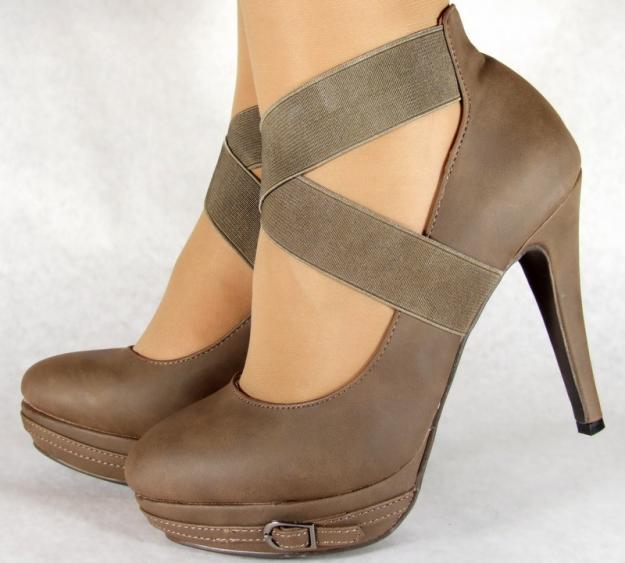 Pantofi casual dama/femei cu toc (cod 6200015-0200) - Pret | Preturi Pantofi casual dama/femei cu toc (cod 6200015-0200)