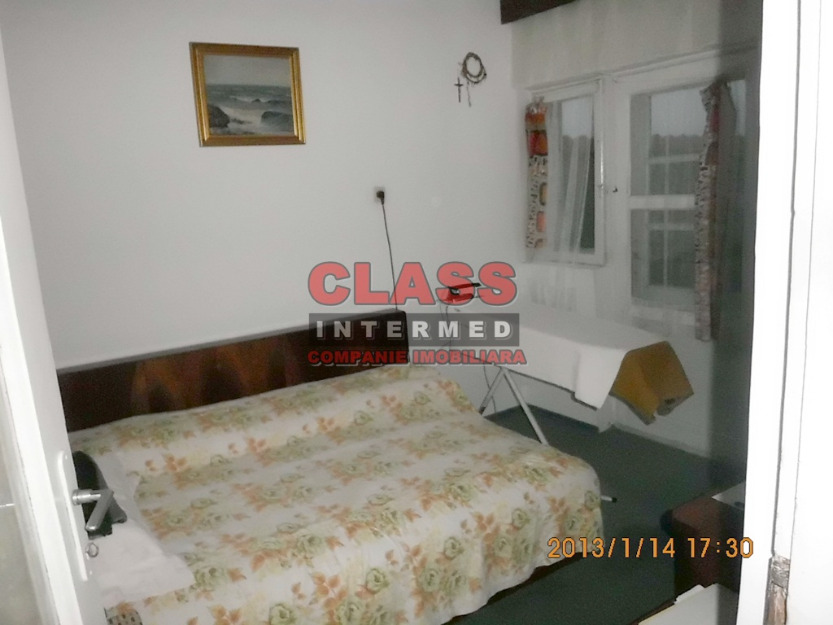 Centru- Casa 6 camere, 180 mp, 104.000 Euro - Pret | Preturi Centru- Casa 6 camere, 180 mp, 104.000 Euro