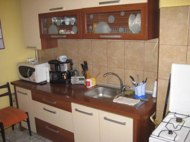 Apartament in bloc - 3 camere - zona titulescu - Pret | Preturi Apartament in bloc - 3 camere - zona titulescu