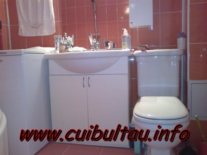 Apartament 2 camere in onesti, zona centrala, linistita - Pret | Preturi Apartament 2 camere in onesti, zona centrala, linistita