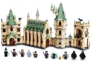 LEGO Hogwarts Castle (4842) - Pret | Preturi LEGO Hogwarts Castle (4842)