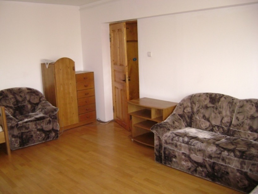 Apartament 3 camere Nerva Traian - Pret | Preturi Apartament 3 camere Nerva Traian