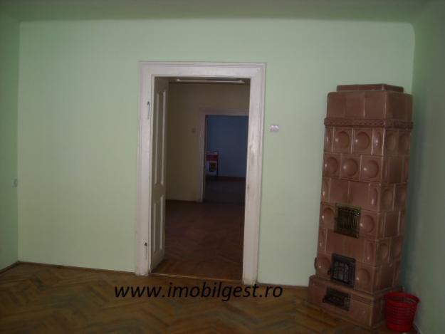 Spatiu comercial pe str. Magheru - Pret | Preturi Spatiu comercial pe str. Magheru