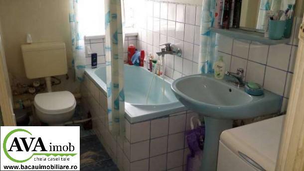 Vand apartament cu 2 camere decomandat pe str 9 Mai - Pret | Preturi Vand apartament cu 2 camere decomandat pe str 9 Mai