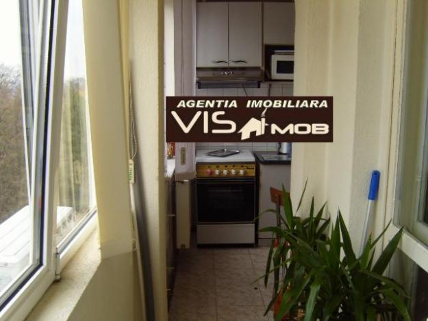 Vand apartament 2 camere - Pret | Preturi Vand apartament 2 camere