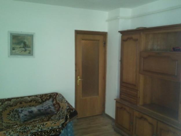 Vand apartament 3camere Nordului - Pret | Preturi Vand apartament 3camere Nordului