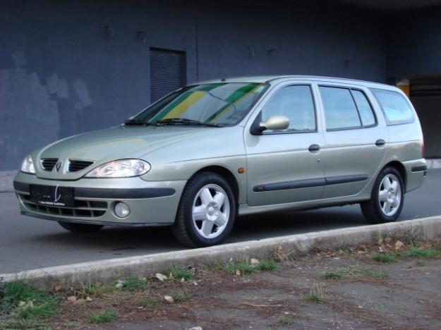 Dezmembrez Renault Megane Breack 1.9 DTI si 1.6 benzina An: 2000 - Pret | Preturi Dezmembrez Renault Megane Breack 1.9 DTI si 1.6 benzina An: 2000