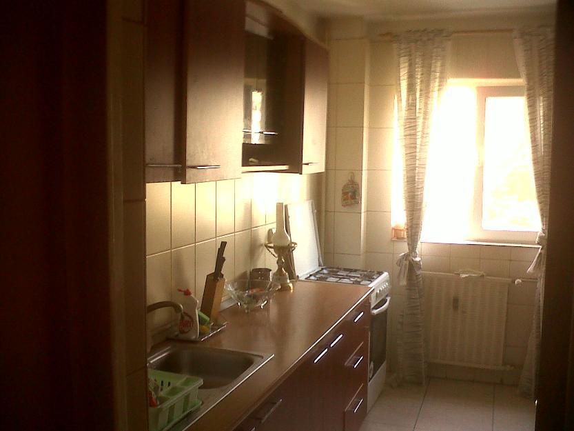 Vanzare apartament de 2 camere confort 1,zona Basarabia - Pret | Preturi Vanzare apartament de 2 camere confort 1,zona Basarabia