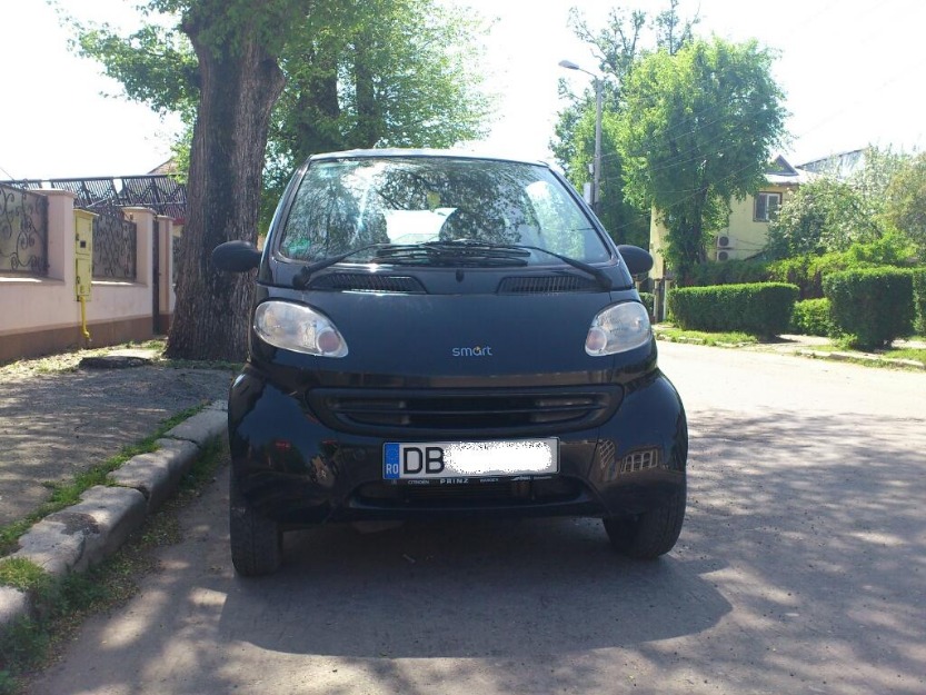 Vand SMART FORTWO 55cp inmatriculat, aer conditionat, taxa timbru platita - Pret | Preturi Vand SMART FORTWO 55cp inmatriculat, aer conditionat, taxa timbru platita