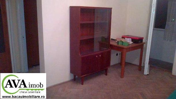 Apartament cu 2 camere semidecomandate in zona Miron Costin - Pret | Preturi Apartament cu 2 camere semidecomandate in zona Miron Costin