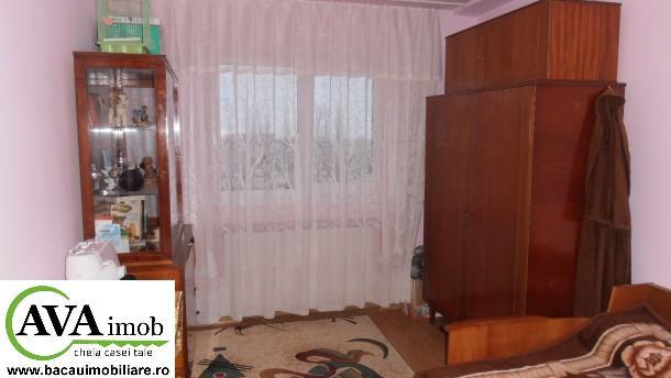 Apartament 3 camere decomandat - Pret | Preturi Apartament 3 camere decomandat