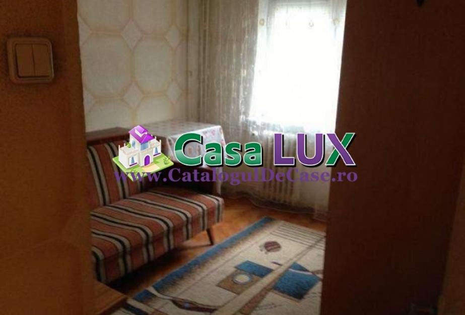 Casa LUX inchiriaza apartament decomandat, zona Pallas - Pret | Preturi Casa LUX inchiriaza apartament decomandat, zona Pallas