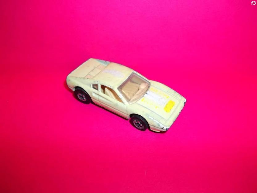 jucarii macheta ferarri din metal de la hot wheels de la mattel din naul 1977 made malaysi - Pret | Preturi jucarii macheta ferarri din metal de la hot wheels de la mattel din naul 1977 made malaysi