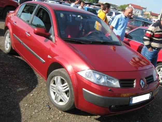 RENAULT MEGANE 2 (2004) 1.6 16V - Pret | Preturi RENAULT MEGANE 2 (2004) 1.6 16V