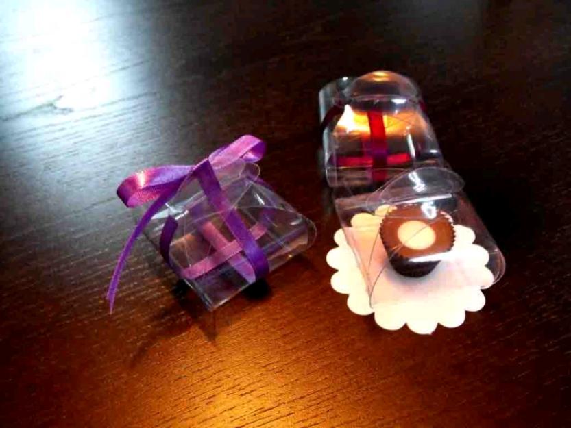 Cutii mici bomboane,cutiute bomboane - Pret | Preturi Cutii mici bomboane,cutiute bomboane