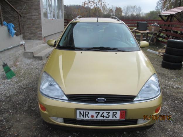 vand ford focus 1,8 benina - Pret | Preturi vand ford focus 1,8 benina