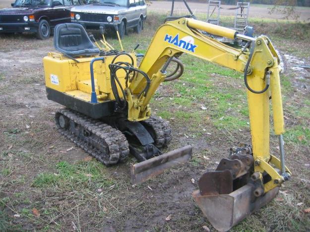 MICRO EXCAVATOR HANIX Greutate (kg): 750 - Pret | Preturi MICRO EXCAVATOR HANIX Greutate (kg): 750