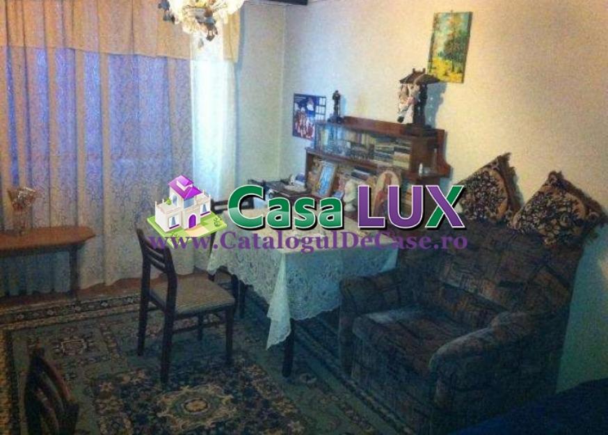 Casa Lux vinde 2 camere decomandate, Zona Zimbru, 31.000 EUR - Pret | Preturi Casa Lux vinde 2 camere decomandate, Zona Zimbru, 31.000 EUR