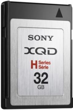 Card de memorie Sony QDH32 32 GB, USB 3.0, Gri-Argintiu, QDH32 - Pret | Preturi Card de memorie Sony QDH32 32 GB, USB 3.0, Gri-Argintiu, QDH32
