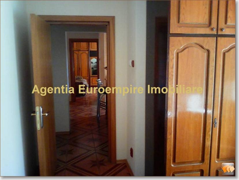 Inchiriez apartament 2 camere constanta - Pret | Preturi Inchiriez apartament 2 camere constanta