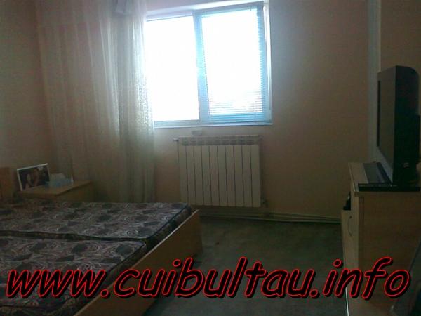 Vand apartament 3 camere Onesti - Pret | Preturi Vand apartament 3 camere Onesti