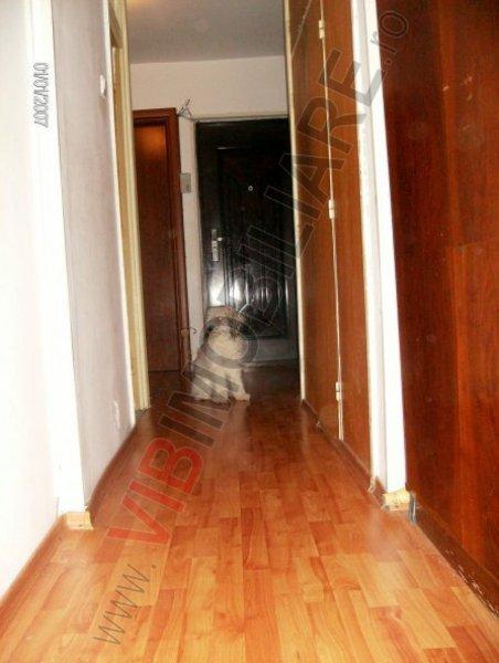 VIB11682 - Apartament 3 camere Militari Gorjului - Piata - imobil 1980 - 61000 euro. - Pret | Preturi VIB11682 - Apartament 3 camere Militari Gorjului - Piata - imobil 1980 - 61000 euro.