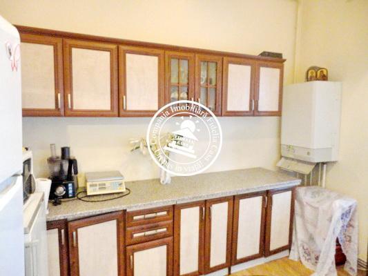 Apartament 3 camere de vanzare Iasi Centru - Pret | Preturi Apartament 3 camere de vanzare Iasi Centru